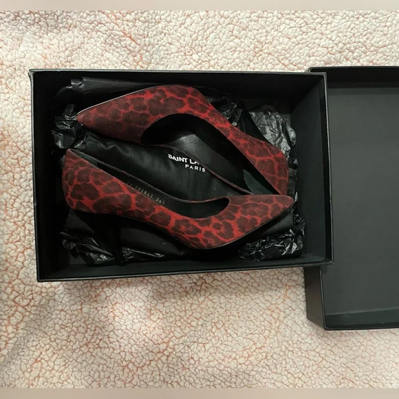 Saint Laurent red Leopard Print Pointed Pumps - Rare Luxury Statement Heels - Picture 5 of 13